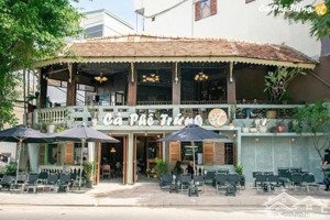 cho thuê nhà mặt phố hoàng quốc việt,cầu giấy diện tích 230m2 mặt tiền 7m vỉa hè rộng