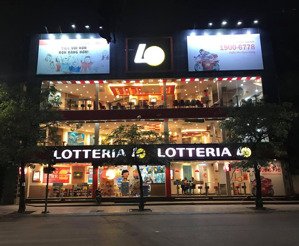 cực chất-cho thuê nhà mặt phố tại đường giải phóng, mt 10m, dt 150m2x 3tầng, view sieu hot