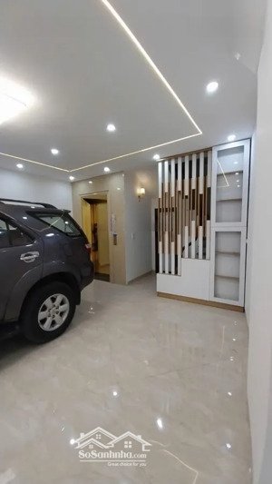 bán nhà phân lô gần phố trần khát chân - lò đúc, ô tô vào nhà 75m mt rộng 6m - khu víp quận hai bà