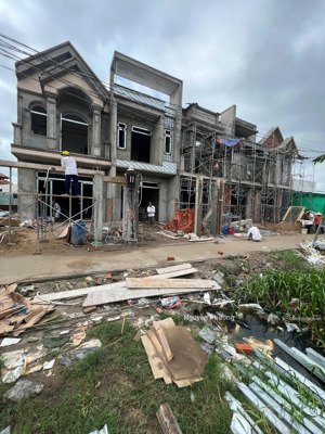 bán nhà mới xây đ. mỹ yên - tân bửu, bến lức. 1t1l, 3pn, 3wc. xd kiên cố. bớt lộc