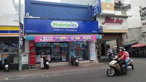 cho thuê nhà mặt tiền đường cao thắng, phường 12, quận 10 diện tích 136m2 trệt giá 95tr