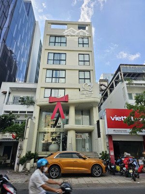 gấp!!! nhà chính chủ mặt tiền đường nguyễn thái bình quận 1.