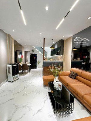 giảm 1 tỷ, bán gấp chdv dương quảng hàm p5 gv 4,6x30m xd 5 tấm giá 15,5 tỷ