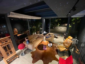 bán penthouse sky 2 ecopark 300m2 đẳng cấp, 140m2 sân vườn full nội thất, giá siêu hợp lý