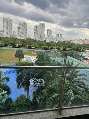 bán gấp ch (3pn + 2wc) tại green valley -pmh,q7, tp.hcm. view đẹp. giá chỉ: 10,8 tỷ. lh: 