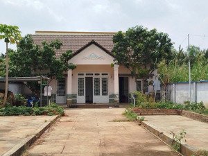 bán bt 3pn, 3wc, 460m2 tại kdc trường lưu, giá tốt! ngay vành đai 3- vinhomes