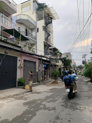 lâm văn bền q7 - cả dãy đều giàu có - chủ nhà phúc hậu - 5.3x19.4m - 7 tỷ 1