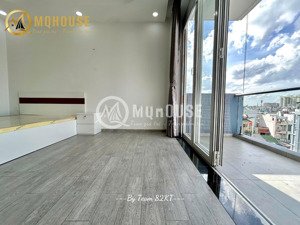 thang máy tách bếp ban công lớn có bồn tắm máy giặt riêng, full nội thất mới 100%