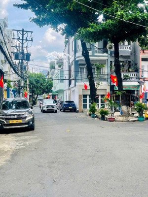 bán nhà căn góc 2 mặt tiền hẻm 7m ngay lý thường kiệt - nghĩa phát 4m x 12m / 2 lầu giá 7,9 tỷ tl