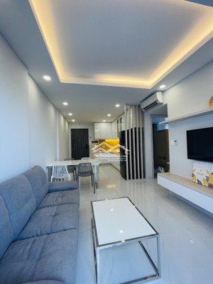 cần cho thuê căn 2pn, căn góc dự án lavida giá 16tr đầy đủ nội thất. lh 