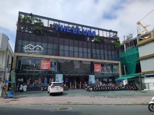 cho thuê nhà 2000m (30x35m) mặt tiền lê văn sỹ q.3 giá 1,3 tỷ/tháng.