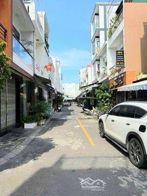 hiếm - nhà 2 tầng góc 2 mặt tiền tđc vcn phước hải.