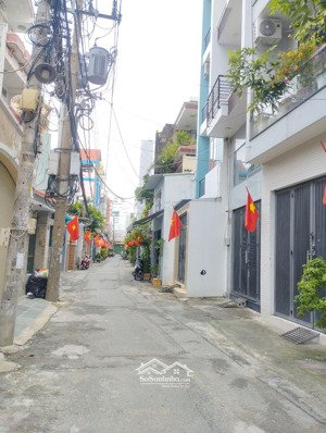 bán nhà lạc long quân - hxh 6m - 60m2 - 4 tầng gần lữ gia - quận 10