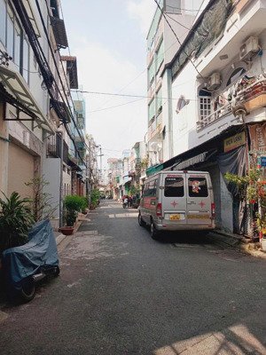 bán nhà 4 tầng btct - xe hơi ngủ trong nhà - tô hiến thành- quận 10- nhỉnh 13 tỷ xíu