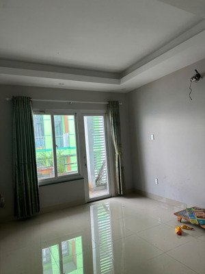 bán nhà hẻm xe hơi đường lê trọng tấn dt 4x17 đúc 1 trệt 2 lầu sân thượng bán 7,5 tỷ lh 