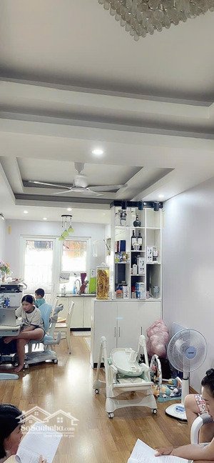 cần bán gấp căn 67m 2 ngủ view đẹp hh linh đàm giá tốt lh 
