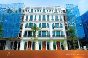 bán gấp căn nhà phố suất ngoại giao mặt đường hoàng quốc việt kéo dài.lh:0968616532