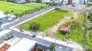 còn 1 lô duy nhất có đường nhựa - nền thạnh xuân 25, quận 12