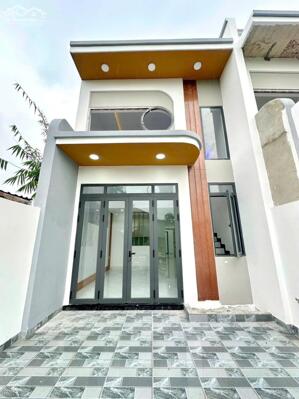 NHÀ CỰC ĐẸP NGAY ĐƯỜNG ĐỒNG KHỞI,SỔ RIÊNG THỔ CƯ - 500TRIỆU NHẬN NHÀ