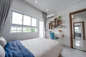 chủ nhà đi định cư nên bán gấp căn hộ moonlight boulevard giá tốt nhất thị trường,hỗ trợ vay dc 85%