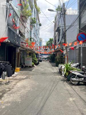  BÁN NHANH ! NHÀ MẶT TIỀN ĐƯỜNG SỐ , P.4, Q.4 – 4,5 X 10M – 5 TẦNG – GIÁ 11 TỶ TL.