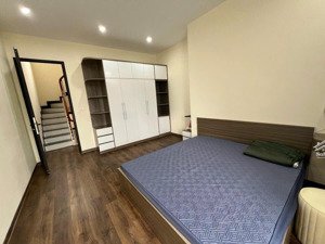 siêu phẩm oto vào nhà ngõ thống nhất đại la hai bà trưng dt 40m2; 5 tầng; 2 mặt thoáng giá 10,6 tỷ