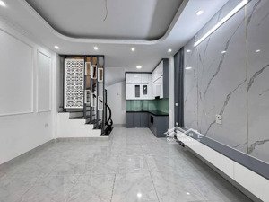 nhà mới koong - sân rộng - thoáng - 3 ngủ - ở luôn