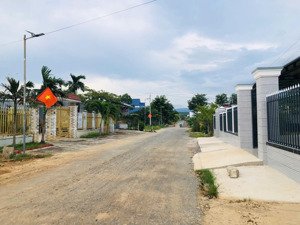 12x67m (805m2) đường quốc lộ 55b ngay nút lên xuống cao tốc sông phan gía rẻ 1 tỷ 2