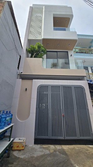 nhà cho thuê_hẻm xe tải đường số 16 dt; 5x24 1trệt 2lầu_giá 25tr.tl nhà bao mới bao đẹp 100% ạ