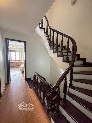 chính chủ cho thuê nhà 82.5m kđt văn khê hoàn thiện full nội thất