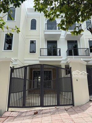 bán nhà 3 tầng mới 100% ngay mt vip hoàng hoa thám - đường số 1 hiệp thành 3 - thủ dầu một, bd