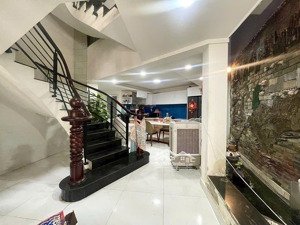 chủ gấp bán nhà hxh hoàng hoa thám, phường 5, quận bình thạnh 60m giá chỉ 10.5 tỷ