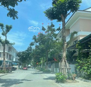 giá đầu tư rẻ hơn thị trường biệt thự an vượng dương nội 180m², hướng đông nam, cách hồ 15m đi bộ