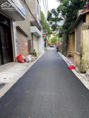 Bán đất Trâu Quỳ diện tích 35m2 đường oto thông