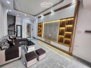 nhà ngõ 245 định công nội thất 5** - 6 tầng thang máy ô tô qua cửa