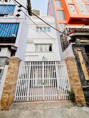 cho thuê nhà nguyên căn 4 phòng ngủ giá 13 triệu/tháng