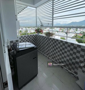 chính chủ bán căn góc ct6a vĩnh điềm trung- nha trang. - tầng 7, 65m2, ban công rộng view b4