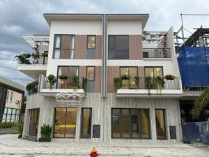 siêu phẩm shophouse góc hiếm có 2 mặt tiền, 1 trệt 2 lầu, trung tâm k. home new city; giá tốt 7 tỷ