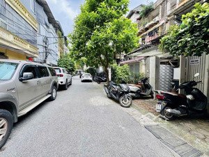 hai bà trưng - vỉa hè - ô tô dừng đỗ - kinh doanh, an cư tiện nghi, 4.5 tỷ