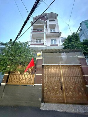 bán nhà góc, 2 mặt tiền - hoàng hoa thám, q.phú nhuận, dt: 6.5x15m, 5 tầng. chỉ: 18.2 tỷ