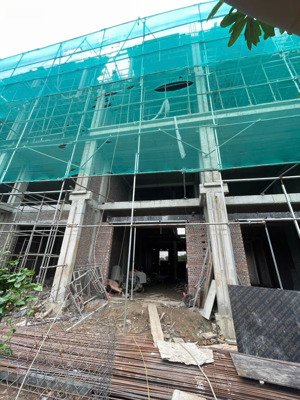 chính chủ bán xuất ngoại giao shophouse lk3 - dự án từ sơn garden city - vườn hồng - nam hồng