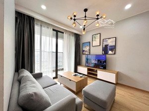 chính chủ cho thuê golden park căn góc 100m2, 3pn, full nt đẹp giá 19tr. liên hệ: 