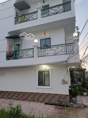 nhà lê văn lương q7 tp hcn 4p ngủ góc 2mt thoáng mát