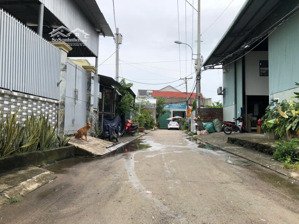 bán nhà mặt tiền xã phước lộc - nhà bè: dt: 15 x 40 ( 600m2). giá: 26 tỷ