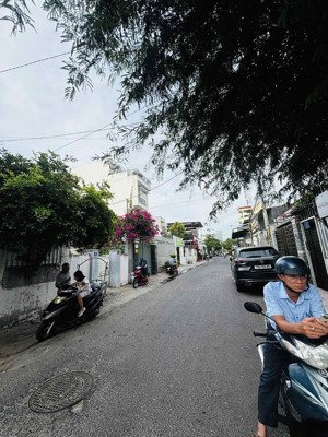 bán nhà mt đường nhị hà ngang 5,6m. dt 166,8m2. chỉ 14 tỷ