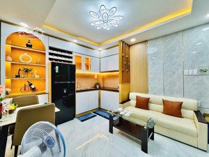 nhà 1 trệt, 1 lửng, 2 lầu hẻm xe hơi tân bình cần bán nhanh