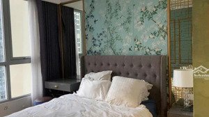 bán căn hộ 1 phòng ngủ view landmark 81 tầng trung