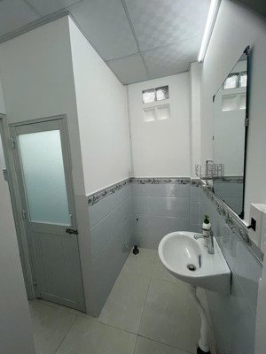 cho thuê nhà nguyên căn mới hoàn thiện