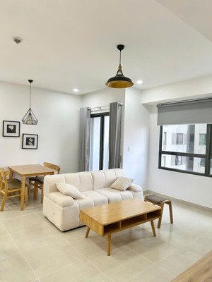 cần bán masteri thảo điền căn góc 2pn full nội thất, sổ hồng sẵn. liên hệ 