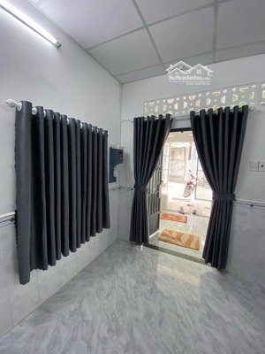 bán nhà mặt tiền hẻm 6m hồ văn long. ngang 5,5m nhà 3 lầu giá nhỉnh hơn 5ty !!!